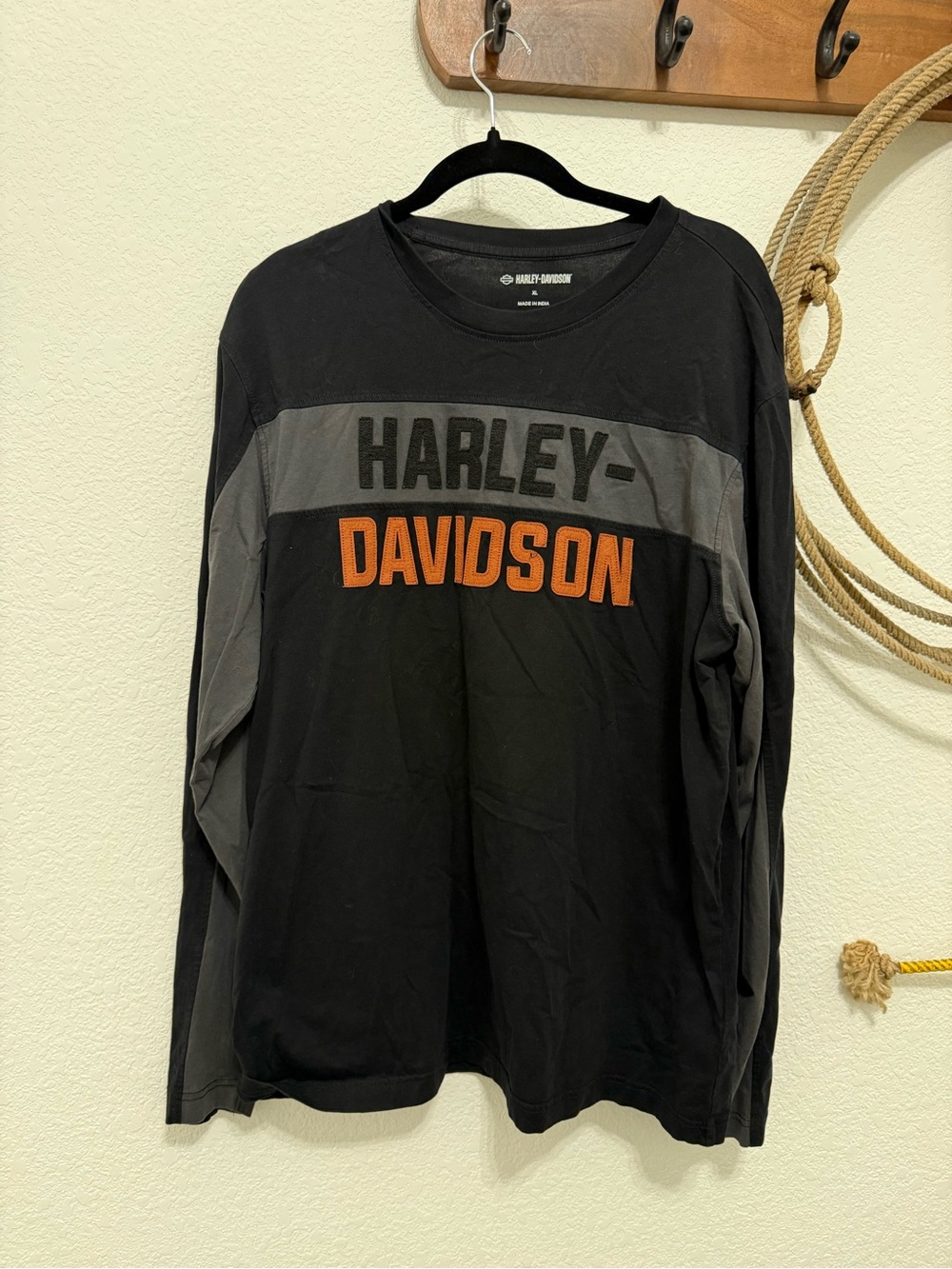 Harley-Davidson Men’s Black & Gray Long Sleeve Logo Shirt
